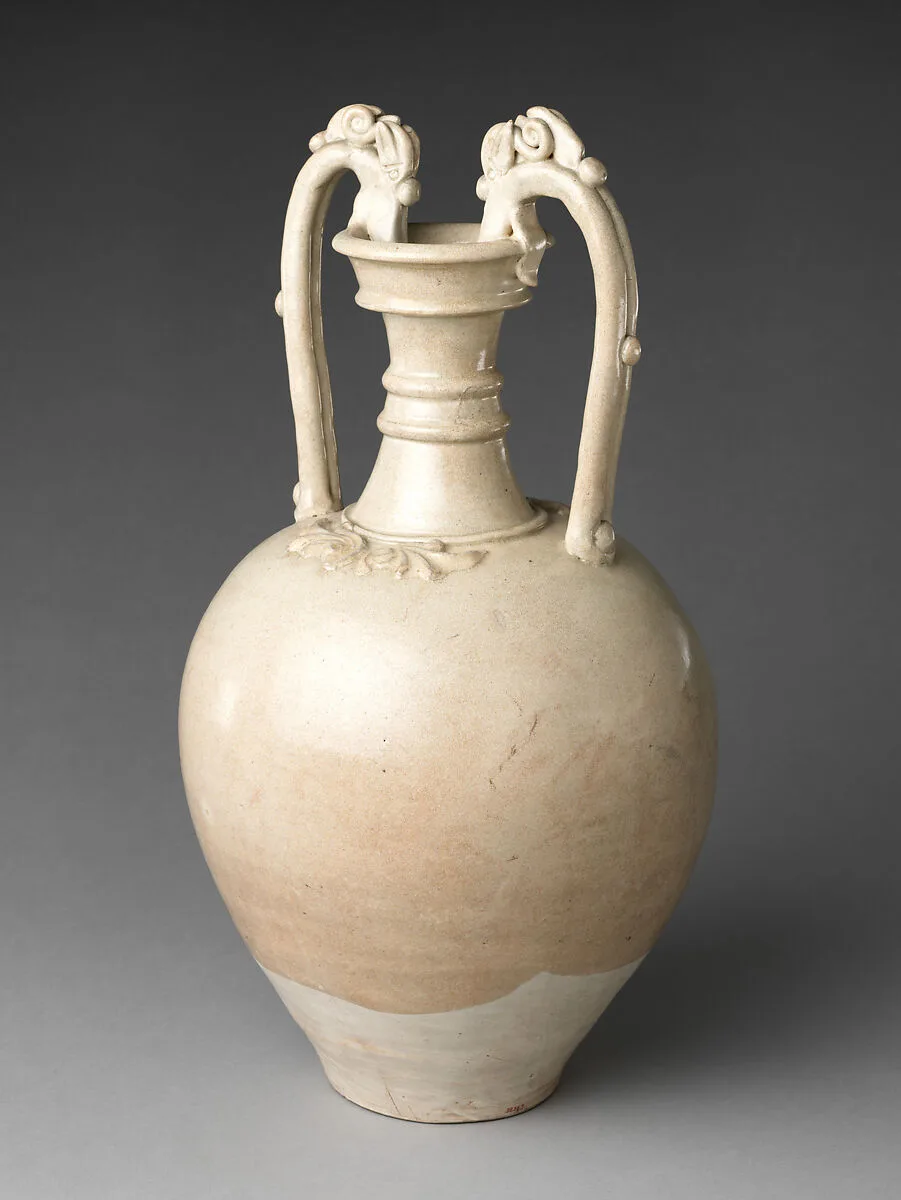 唐 白瓷雙龍耳壶|Amphora with dragon-shaped handles — Unknown