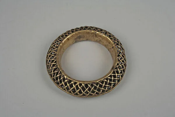 Bracelet — Unknown