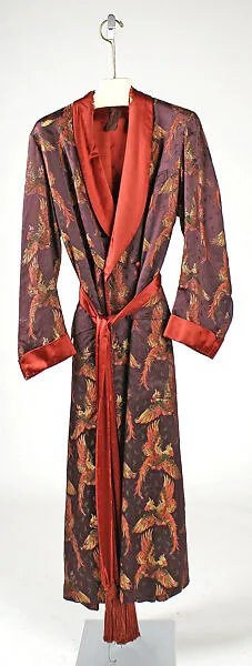 Dressing gown — Unknown