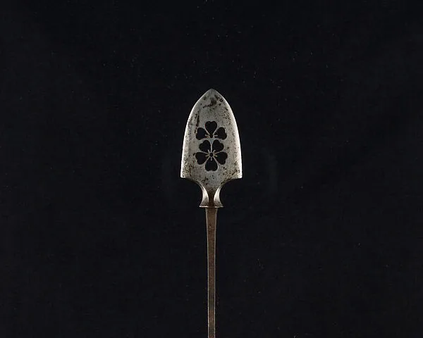 Arrowhead (<i>Yanone</i>) — Unknown