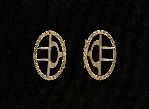 Shoe buckles