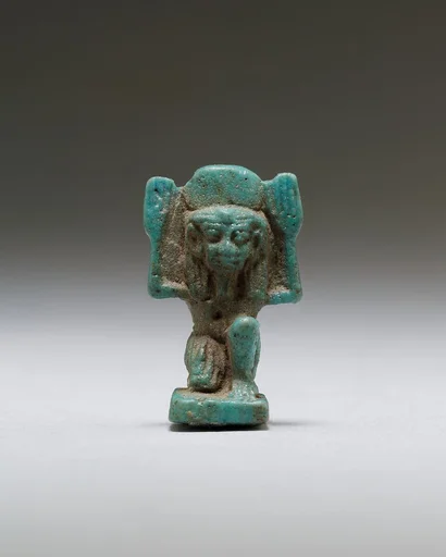 Shu amulet