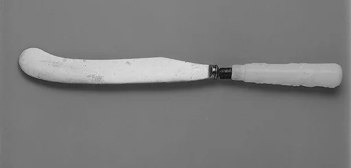 Knife