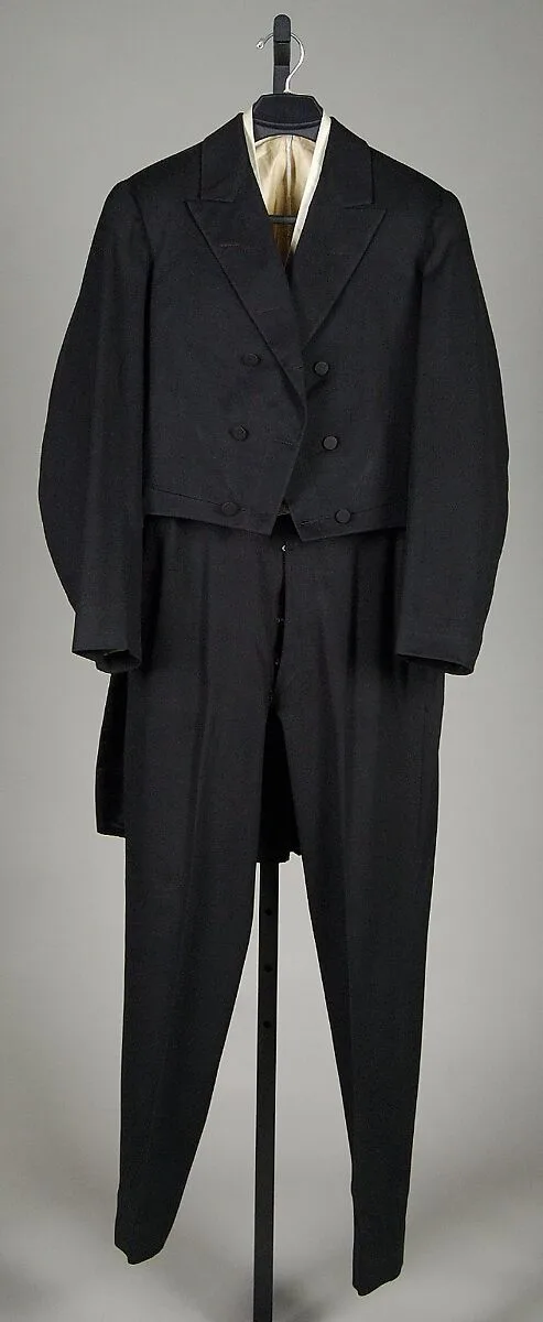 Evening suit — Unknown