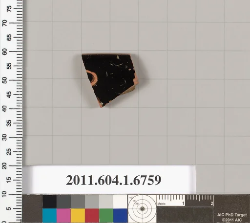 Terracotta rim fragment of a kylix (drinking cup)
