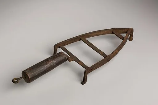 Trivet