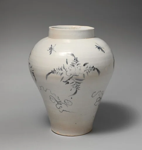 백자 청화 꽃 곤충 무늬 항아리 조선|白磁靑畫花蟲文壺 朝鮮|Jar decorated with flowers and insects