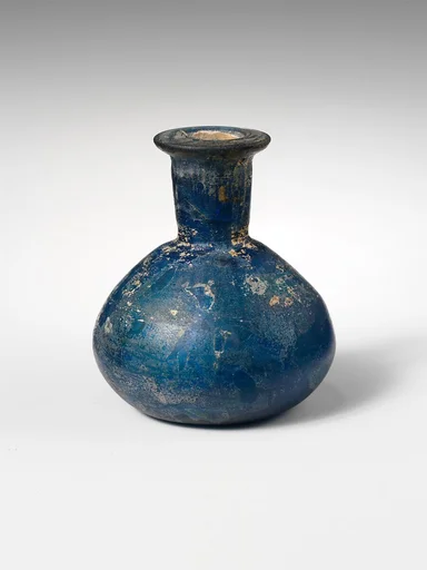 Glass perfume bottle