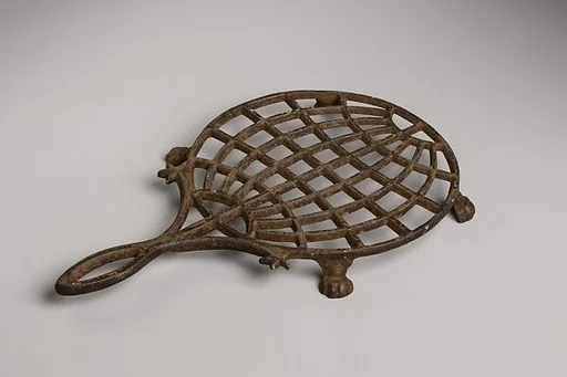 Trivet