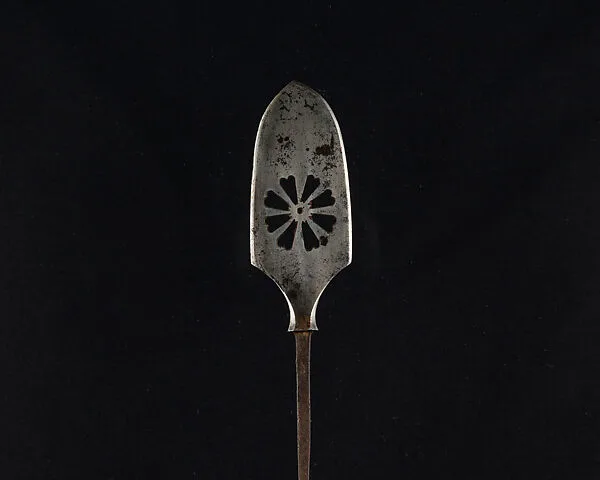 Arrowhead (<i>Yanone</i>) — Unknown