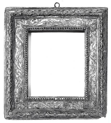 Reverse cassetta frame