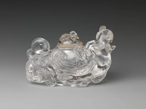 清中期 水晶天雞尊|Covered vessel in the shape of a heavenly rooster