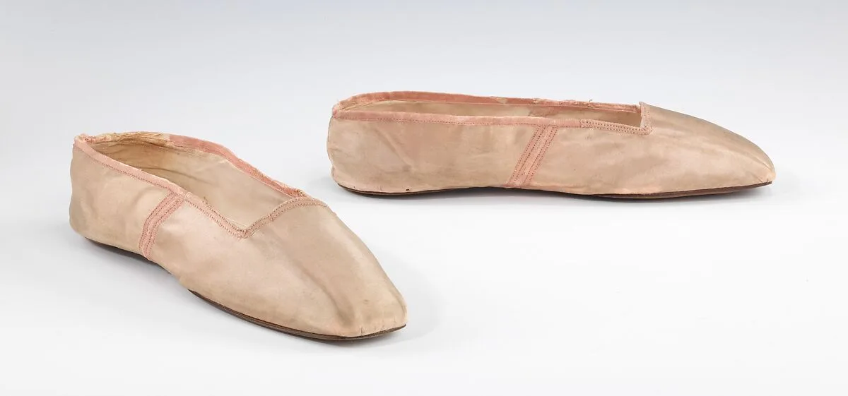 Evening slippers — Unknown