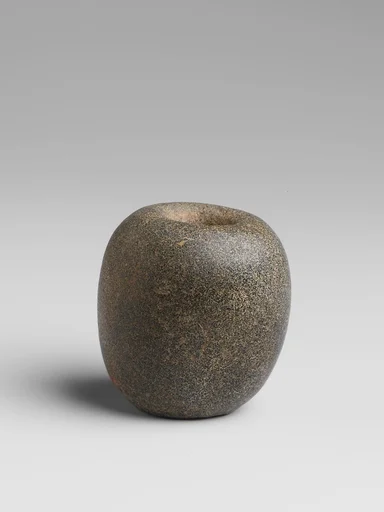 Gabbro mace head