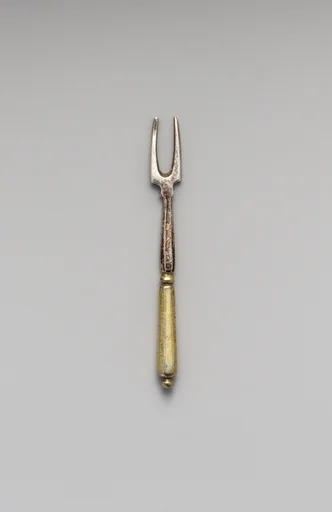 Miniature fork