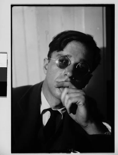 [Walker Evans with Hand Raised to Lips]