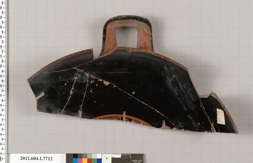 Terracotta rim fragment of a kylix (drinking cup)