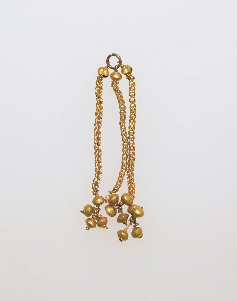 Pendant with chains and balls — Unknown