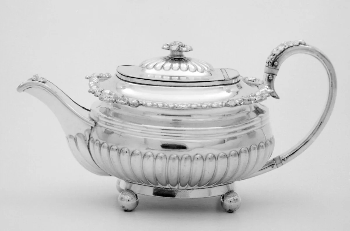 Bachelor teapot — Unknown