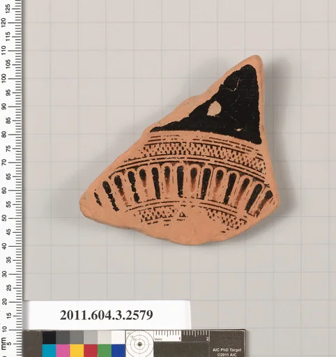 Terracotta fragment of a Little Master cup (drinking cup)