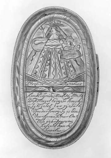 Tobacco box