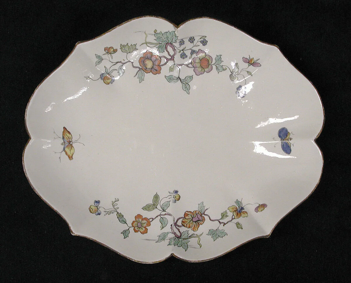 Tray — Chantilly