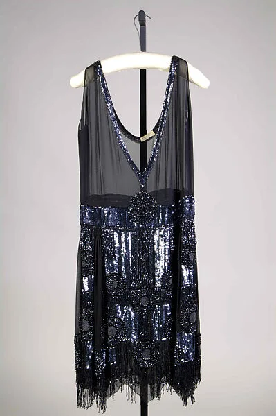 Evening dress — Unknown
