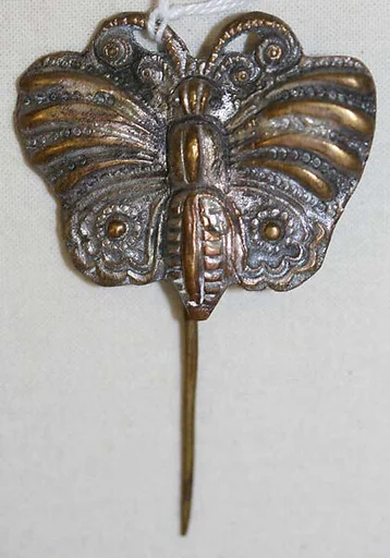 Brooch
