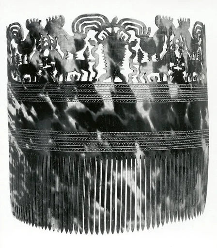 Woman's Ornamental Comb (Hai Kara Jangga)
