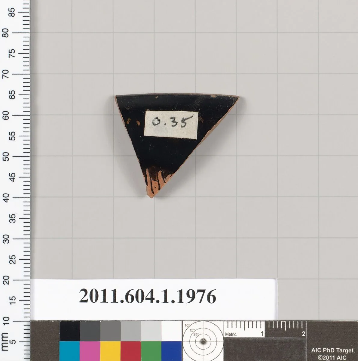 Terracotta rim fragment of a kylix (drinking cup) — Unknown
