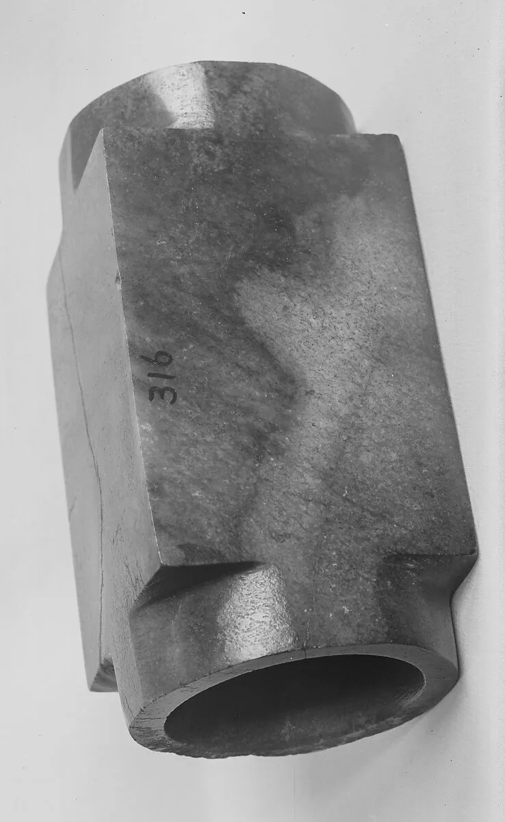 商 玉琮|Ritual object (Cong) — Unknown