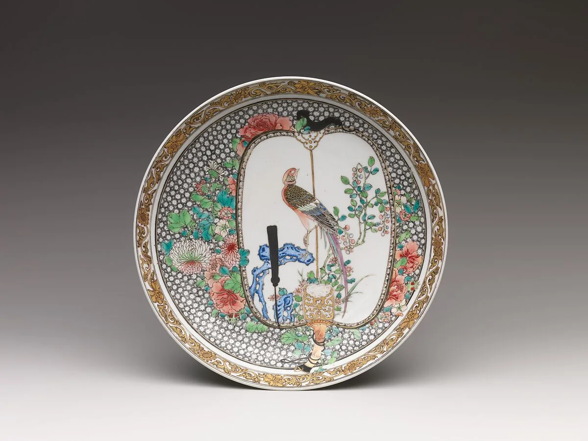 清雍正至乾隆 景德鎮窯粉彩瓷雉雞紈扇圖盤|Dish with pheasant and flowers on fan — Unknown