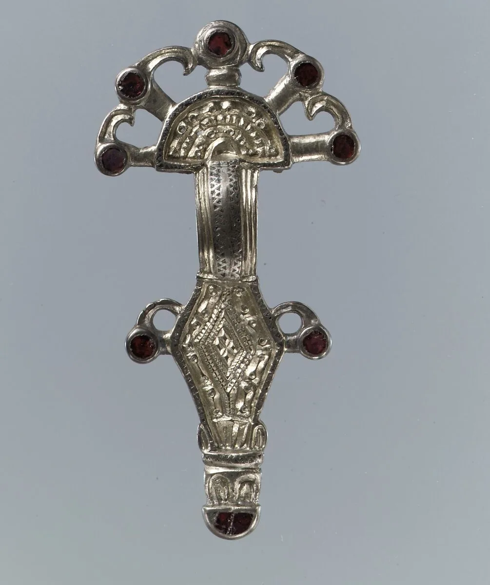 Bow Brooch — Unknown