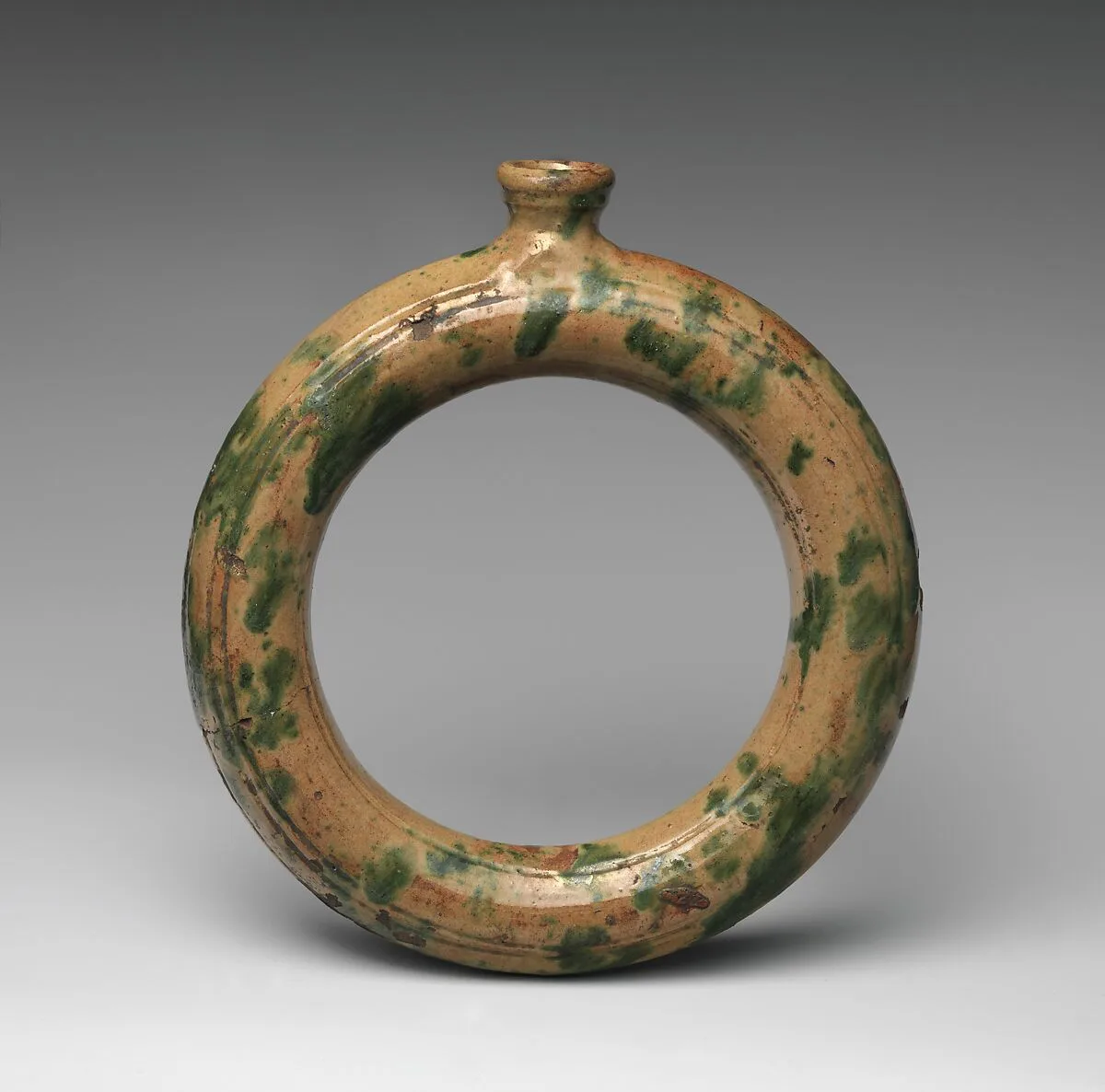 Ring bottle — Unknown