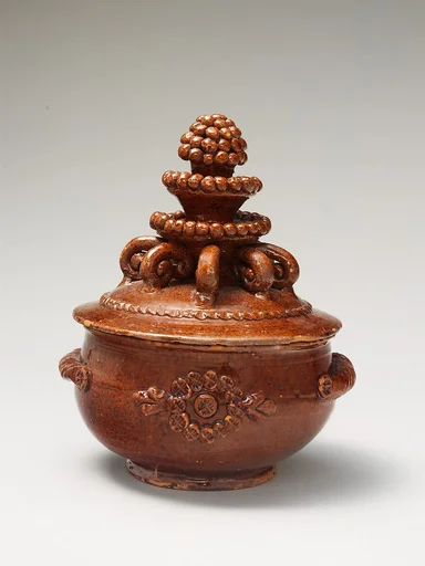 Sugar bowl