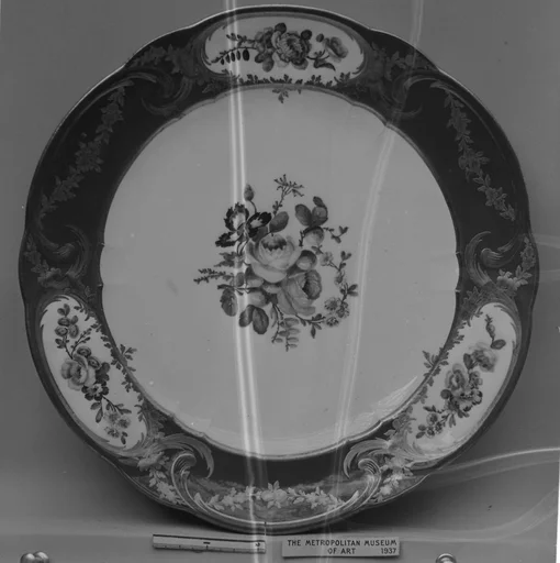 Plate (Assiette à palmes) (1 of 102) (part of a service)