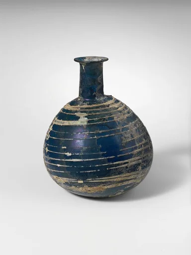 Glass perfume bottle