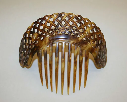 Comb