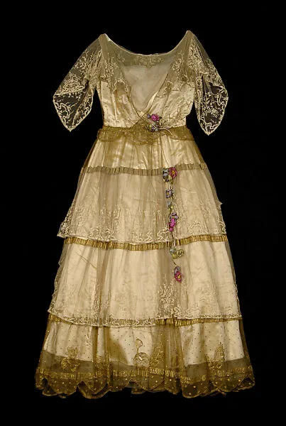 Evening dress — Weeks