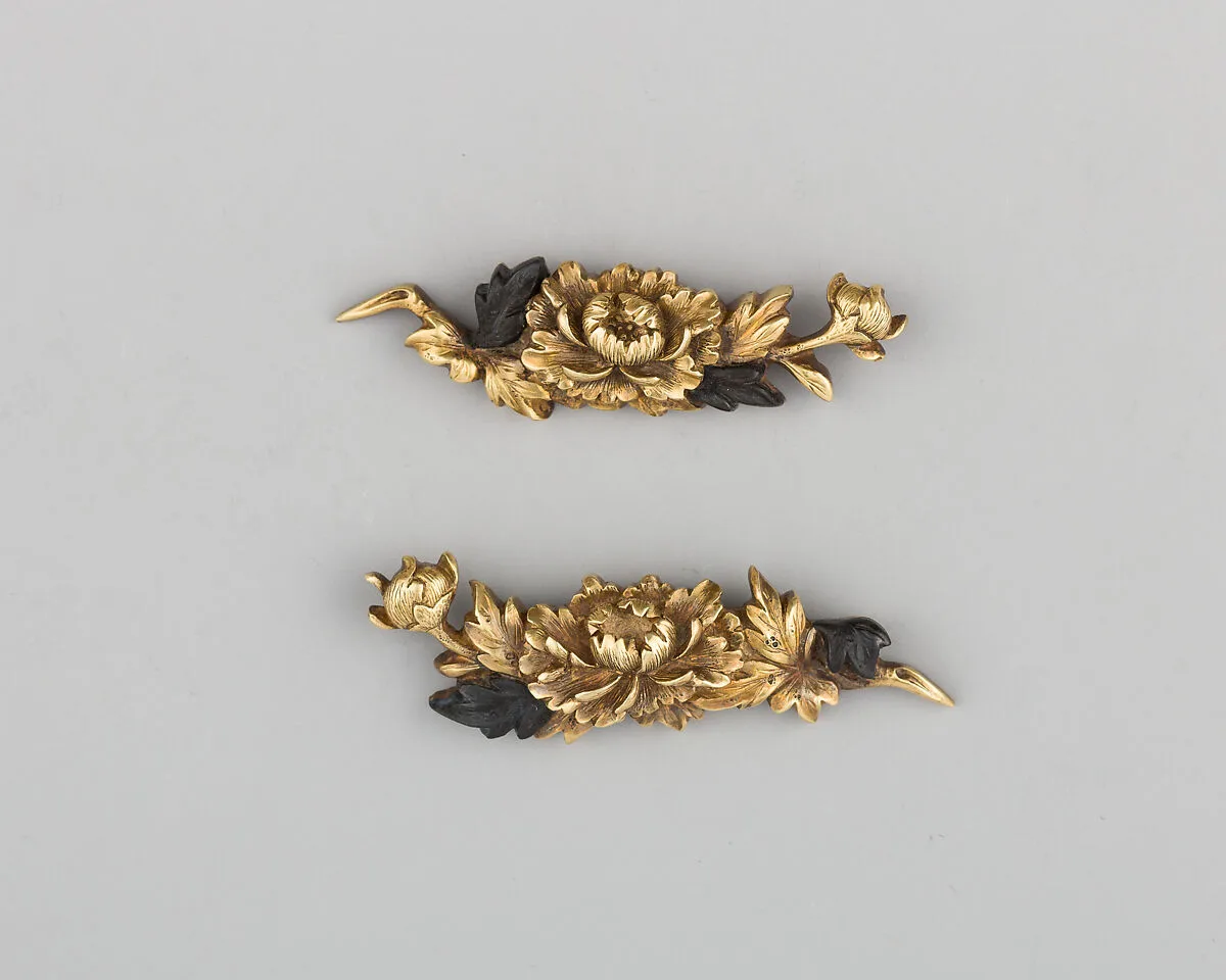 Pair of Sword-Grip Ornaments (Menuki) — Unknown