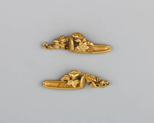 Pair of Sword-Grip Ornaments (Menuki)