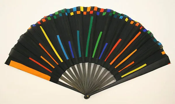 Fan — Chloé|Karl Lagerfeld