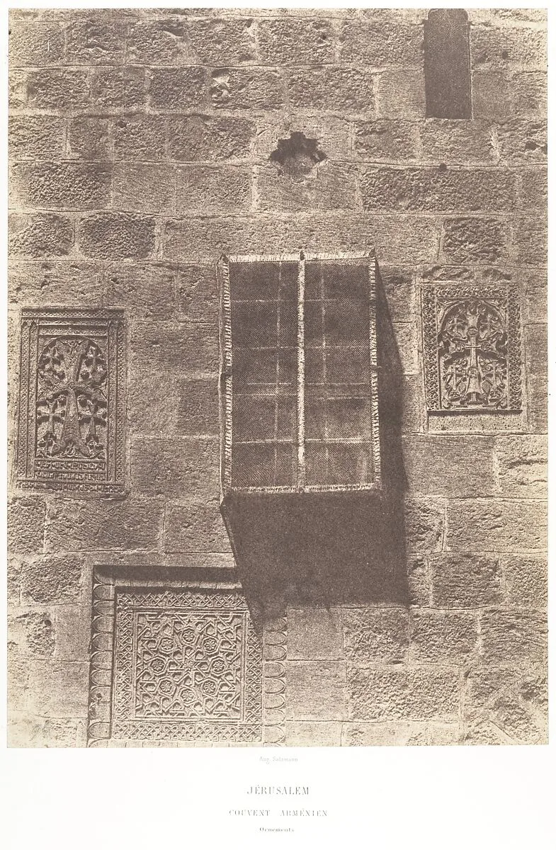 Jérusalem, Couvent Arménien, Ornements, 1 — Auguste Salzmann|Imprimerie photographique de Blanquart-Évrard, à Lille