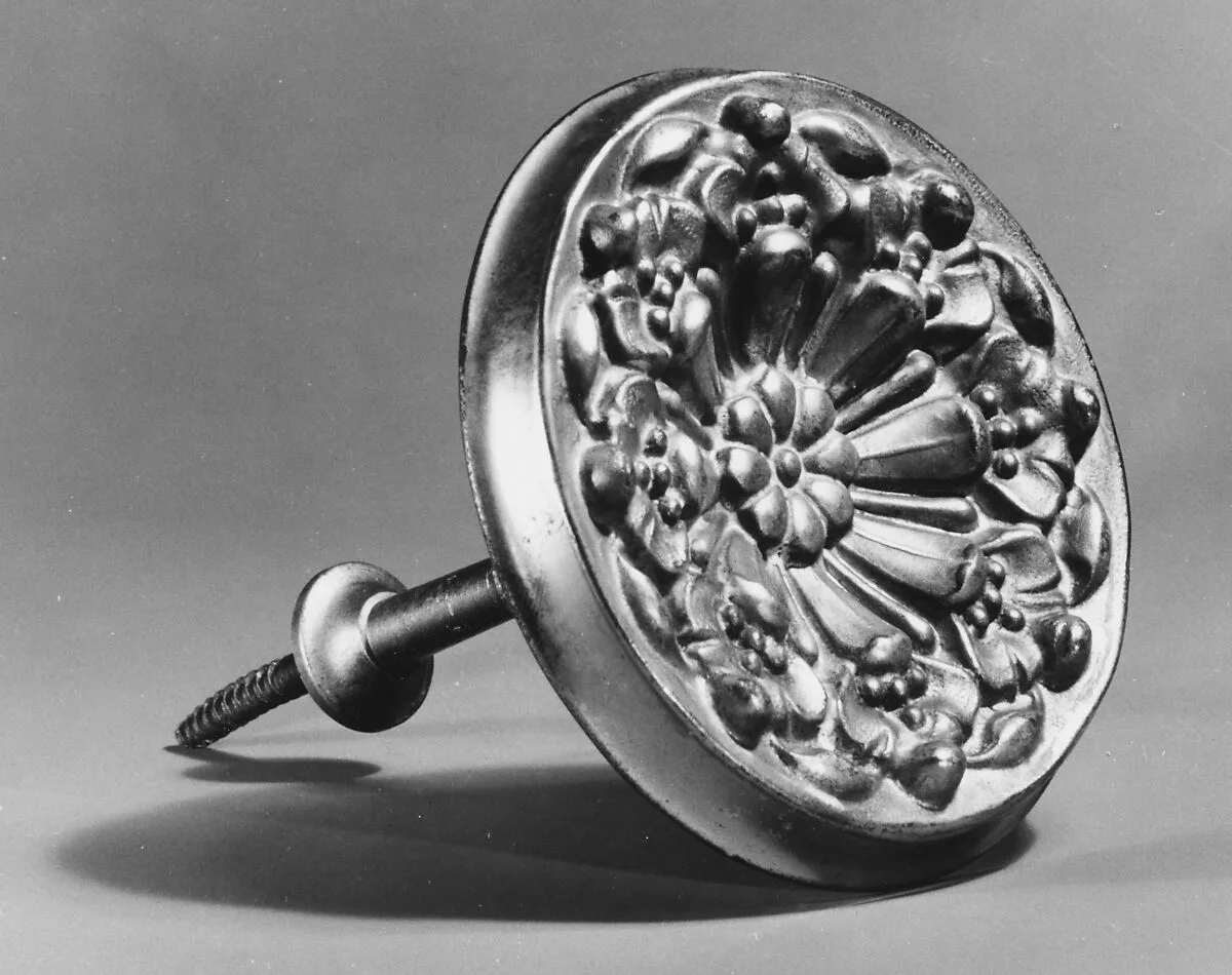 Curtain Knob — Unknown