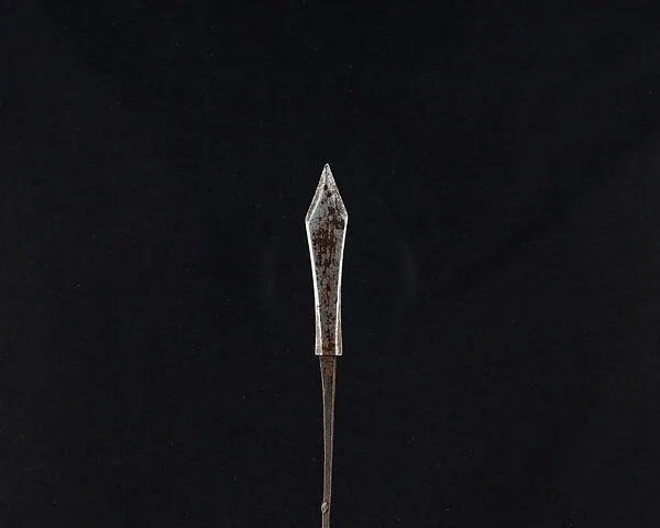 Arrowhead (<i>Yanone</i>) — Unknown