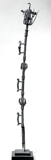 Diviner's Staff: Bird and Chameleons (Osun babalawo)