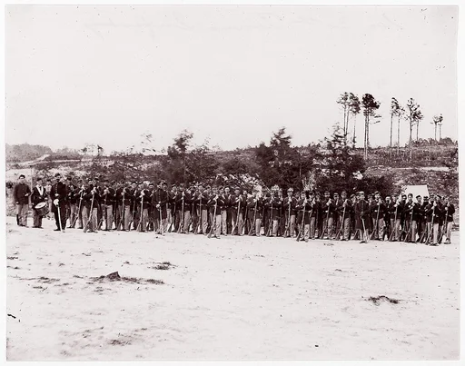 [Line of Soldiers, 30th Pennsylvania Infantry]