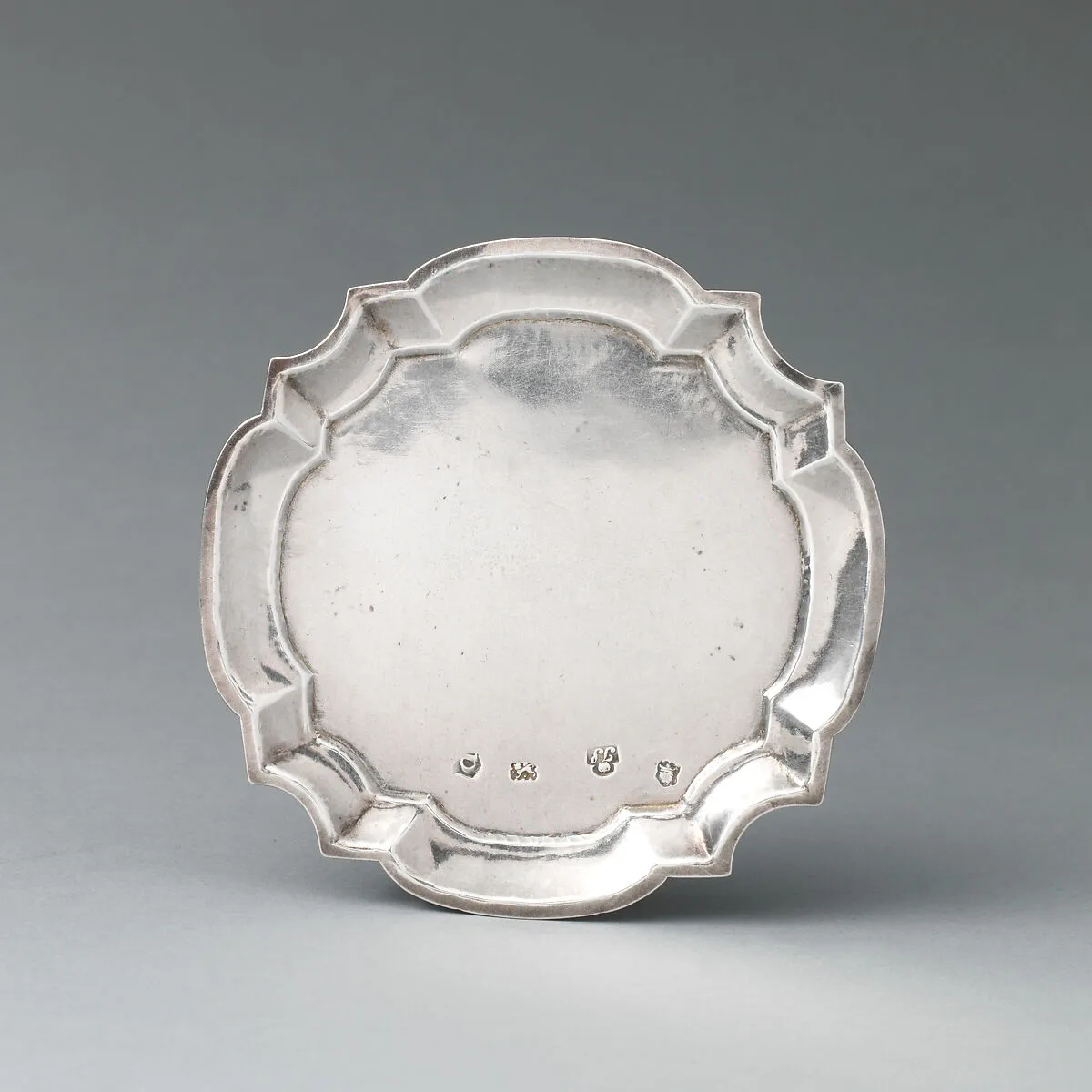 Miniature waiter — John Le Sage