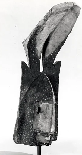 Mask: Antelope or Rhinoceros (Gomintogo)