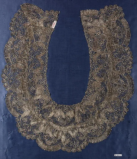 Collar